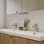 Unique With 4 Bedrooms Near The Beach! T100 * Ostende