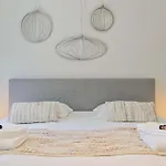 Prázdninový dům Unique With 4 Bedrooms Near The Beach! T100 *